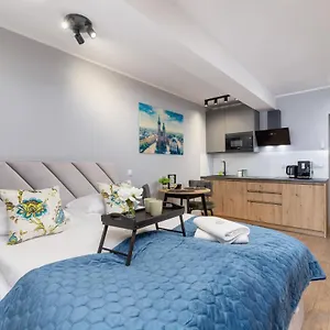  Apartament Underground Kielecka Rondo Mogilskie By Renters Polska